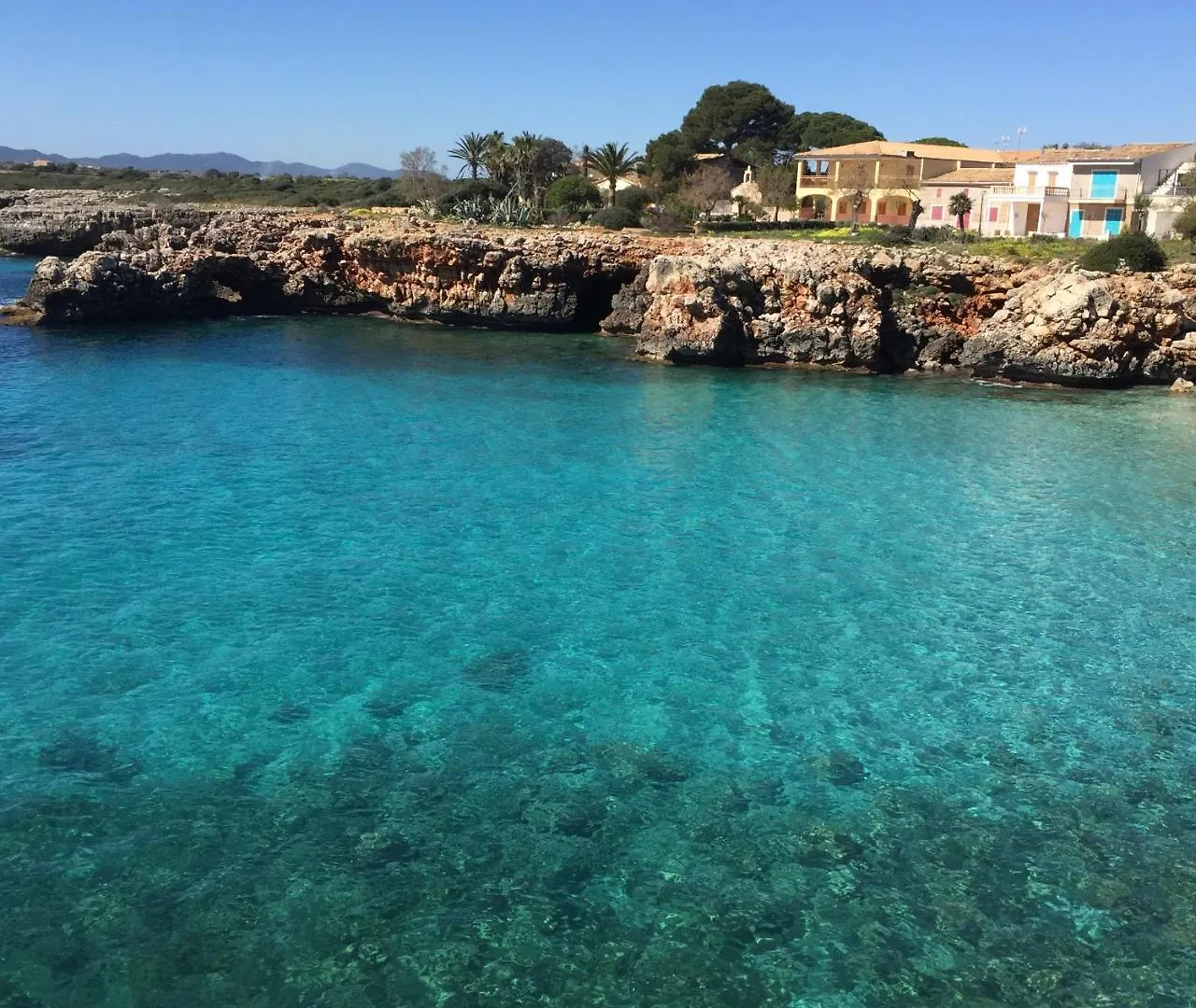 *** Lejlighedshotel Bj Cala Morlanda Estudios (Adults Only) S'Illot  Spanien